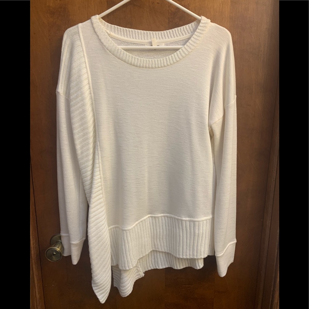 Women’s Maurice’s Sweater